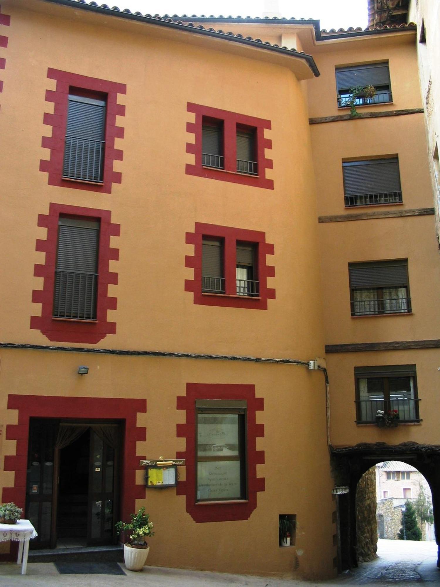 Estudios Casa Lola De Talarn Exteriör bild